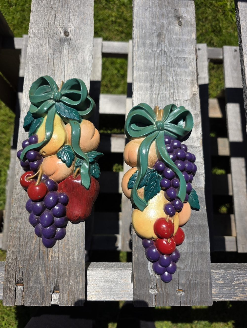 Vtg 1995 Home Interior Wall Hanging Fruit Cluster Apple Grape Cherry USA Burwood